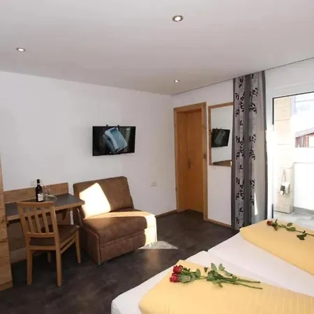 Klasse Mit Balkon St Anton Am Arlberg Lejlighed